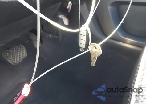 2021 Nissan Titan Pro-4X 4X4 z USA, uszkodzony, nr VIN 1N6AA1ED0MN516254